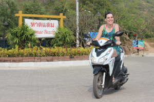 Hiring a motorbike on Koh Larn
